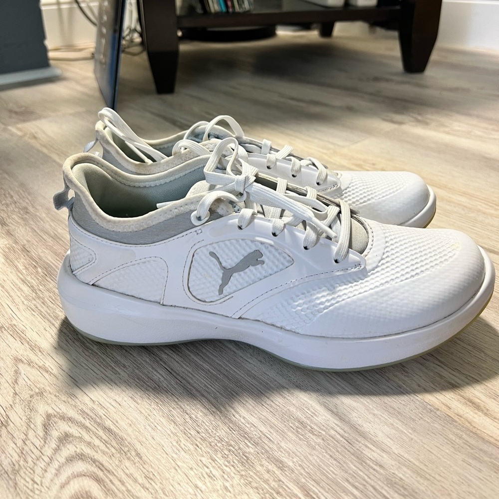 Puma White & Grey Spikeless Golf Shoes